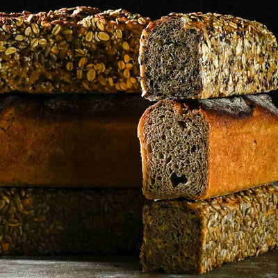 3 Stangenbrote von Backsüchtig nach dem Backen im Anschnitt