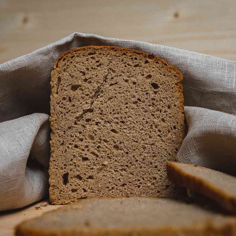 Sommelier Kollektion N° 4: aufgeschnittenes Roggen Brot aus der Dose
